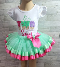 Load image into Gallery viewer, Two Sweet Tutu Outfit