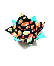 Load image into Gallery viewer, Handmade Reversible Bowl Cozy, Microwavable Bowl Holder soup Bowl Holder