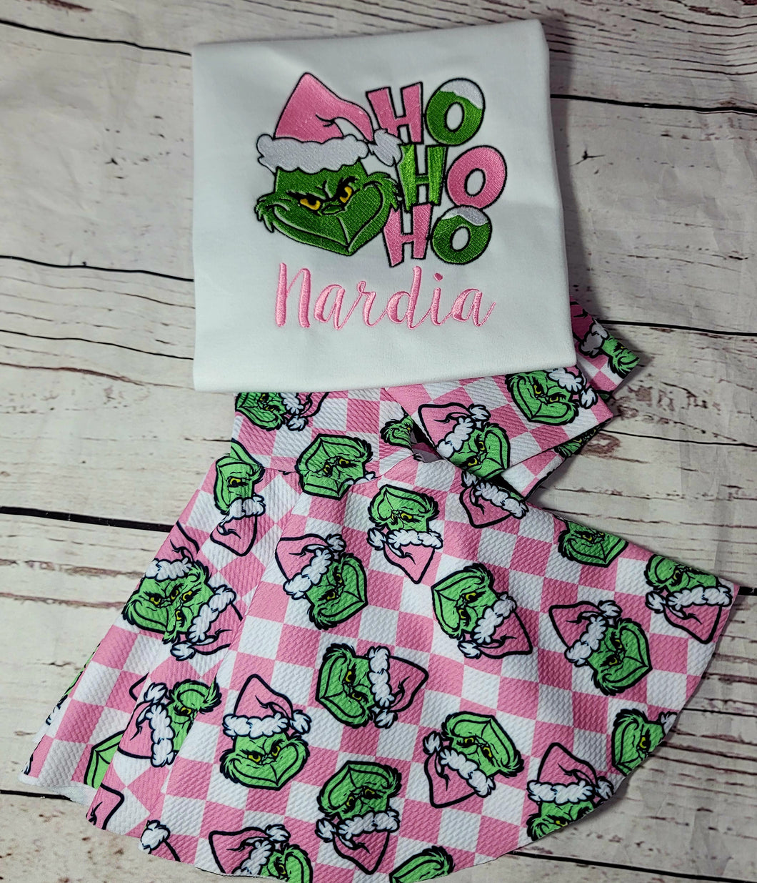 The Grinch Christmas Bell bottoms/ Christmas Outfit – meloney's boutique